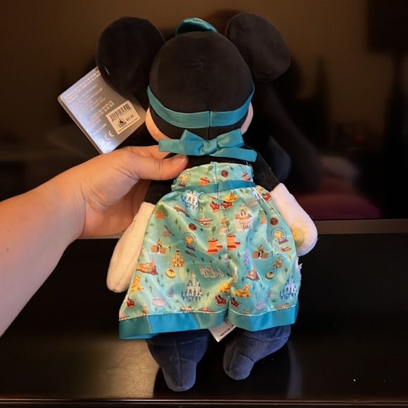 Disney Parks Plush Minnie Mouse - Picture 3 of 4